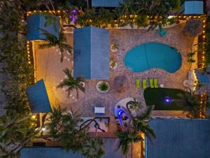 Coconut Grove Resort Oasis