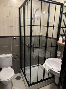 Lucic Rooms & Suites