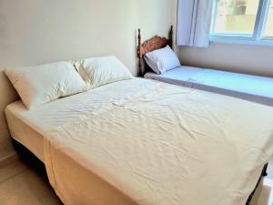 Apartamento totalmente climatizado de 2 quartos na Praia da Costa - Distante 150 metros da praia