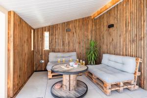 Maisons de vacances Villa Garden & Pool : photos des chambres