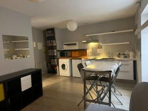 Appartements Narbonne T2 bien place : photos des chambres