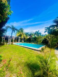 Apartamento con jardín privado