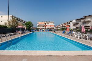 Bright Summer Studio Pool-Parking -30m dal Mare