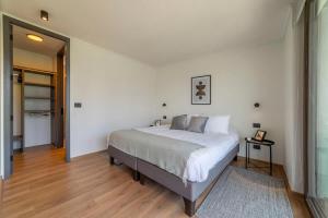 Amplio y deslumbrador departamento en las Condes