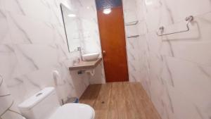 Comfortable Stay near Airport & Plaza Norte Bus Terminal