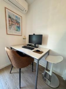 Appartements French Riviera Escape - Theoule Hyper Centre - 2 Terrasses - Parking : photos des chambres