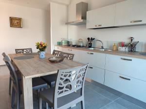 Mappamondi Apartment Rooms with ensuite bathrooms