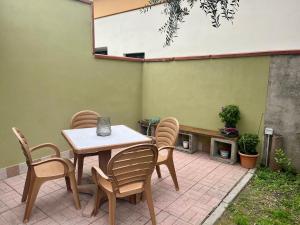 Casa in centro con ampio giardino