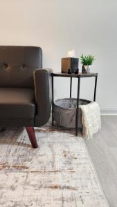 Grand Manor - Big 2 Bedroom - USA Side