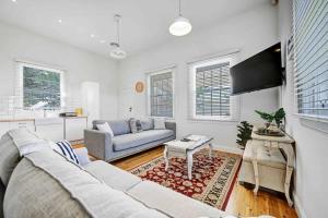 Prince Street Cottage - 1890’s Edwardian Gem