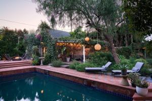 Whimsical Los Feliz House - Pool - Fire Pit - Dogs OK