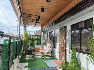 2BR FULL Airconditioned Spacious-Cozy &Relaxing