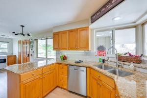 Family-Friendly Yakima Escape with Yard and Pool!