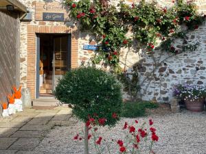 Maisons de vacances Gite de caractere au coeur des vignes avec jardin, velos et equipements bebe - FR-1-306-796 : photos des chambres