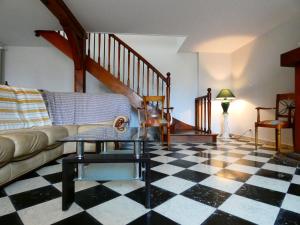 Maisons de vacances Gite familial avec jardin clos, a Saint-Georges-sur-Eure, 7 chambres pour 14 pers, proche Chartres - FR-1-581-84 : photos des chambres