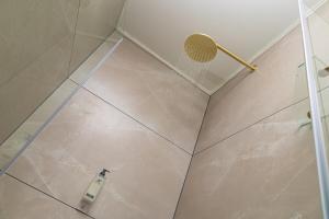 One Rosebank- 2 bedroom PentHaus on sixth