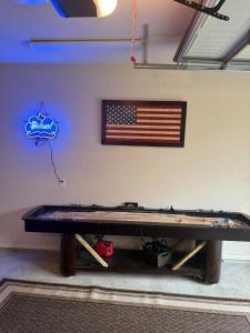 Charming new home near Canyon LakeGuadalupe River