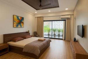 Skywood Villa Apartment