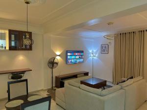 Central 2-bedroom condo in the heart of Wuse II