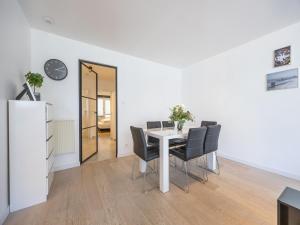 Modern apartment near the sea