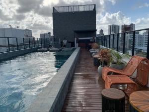 FLAT especial a 50 m da praia