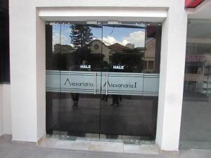 Beautiful suite, north center