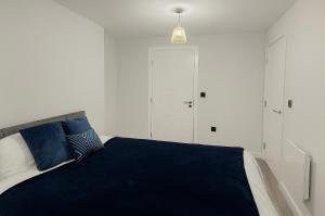 Stylish 2 Bedroom Apartment in Birmingham City Centre with Fast WiFi