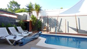 Lisbon South Bank Charming Pool Duplex & Garden BBK
