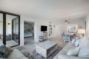 Loggerhead 251 - Gorgeous Ground Level Walk Out Residence at Loggerhead Cay