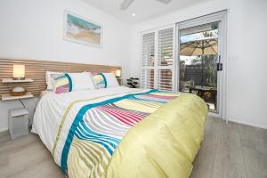 Cosy, Charming, Central Caloundra Getaway