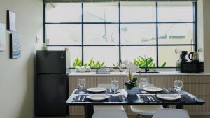 Villa Essenza - Luxury 2BR with Private Pool in Berawa Canggu