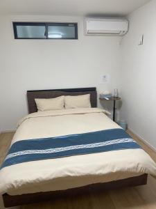 Little Planet Kyobashi Osaka Castle park for eight people free parking