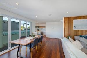 Skywater Retreat - 3 bedroom