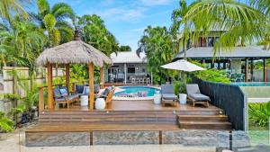 Mylara Beachfront Holiday Home