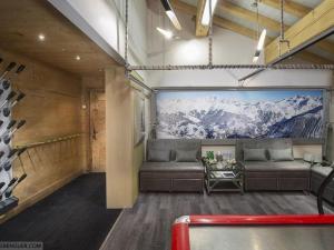 Chalet luxueux avec piscine proche du centre - FR-1-564-156