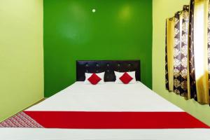 Hotel O by OYO Raj Munmun Hotel
