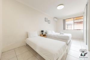 KozyGuru | Cabramatta | Spacious 3BR Townhouse