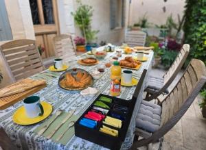 B&B / Chambres d'hotes Les Tournesols : photos des chambres