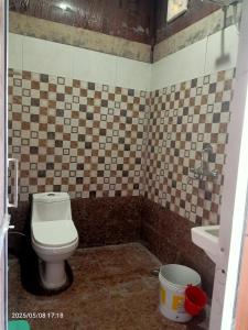 Krishna home stay gwar