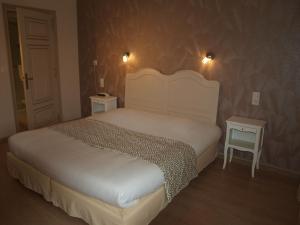 Hotels Hotel Les Deux Magots : photos des chambres