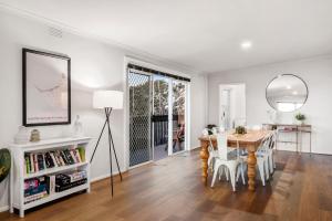 Valentine Sandcastles - Your Group Beach Escape!