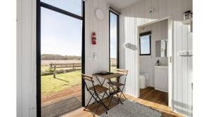 Port Fairy Rosebrook Riverviews by Tiny Away Single Room lobby