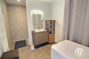 Maisons de vacances Le ptit bois rolland : photos des chambres
