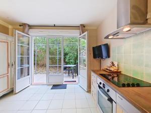 Appartements Studio au calme, piscine, animaux admis, climatisation, Var - FR-1-779-17 : Studio