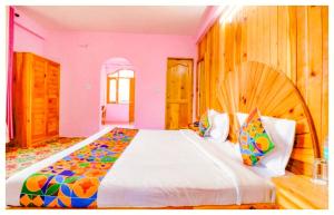 Hotel Forest Retreat With Mountain View Best Property In Manali HP