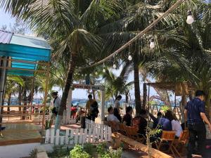 Villa 6 Beds- Phu Quy Island 300m2 with private beach