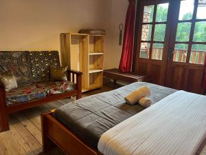 David Crater Homestay
