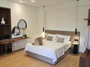 S & E luxury city residences