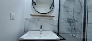 Maisons de vacances Locations LAC VERDON Climatisation : photos des chambres