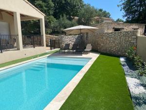 Maison Villa Malon Sud Aubussargues Uzès Nîmes avec piscine